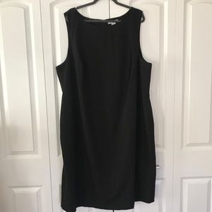 Liz Claiborne Woman Black Shift Dress